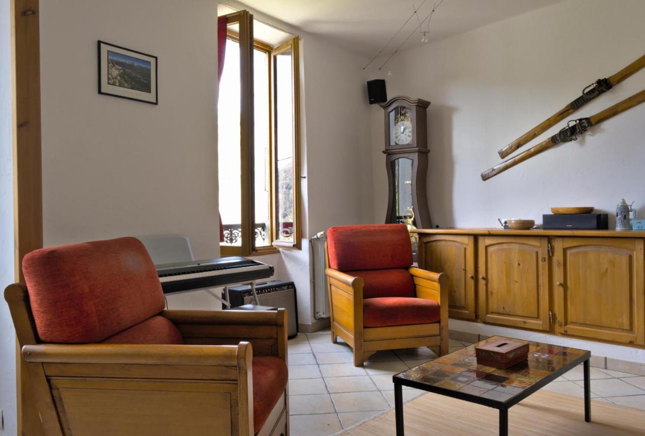 Au Diapason Chambres D'Hotes Montagne Auzet Exterior photo