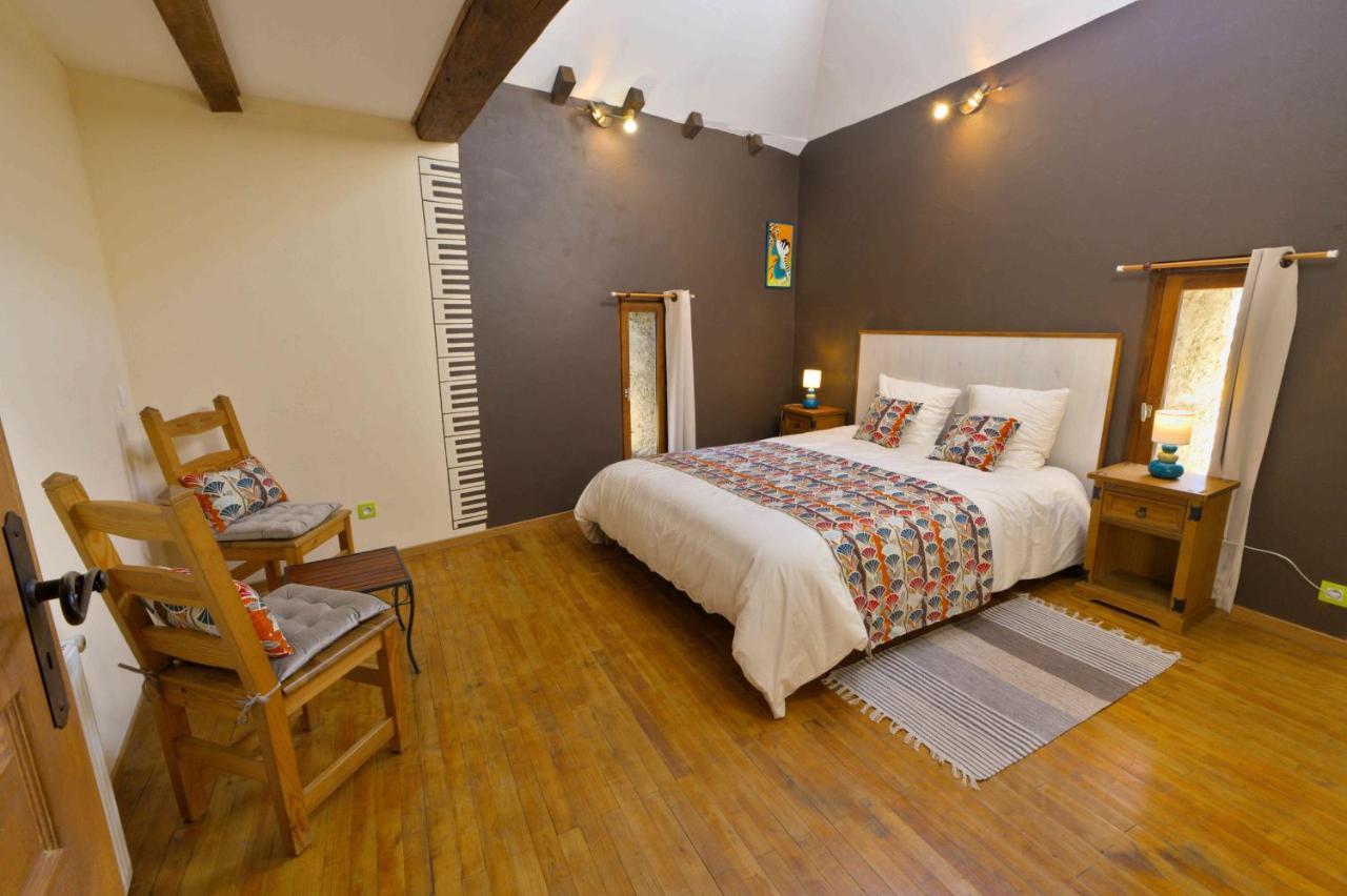 Au Diapason Chambres D'Hotes Montagne Auzet Exterior photo